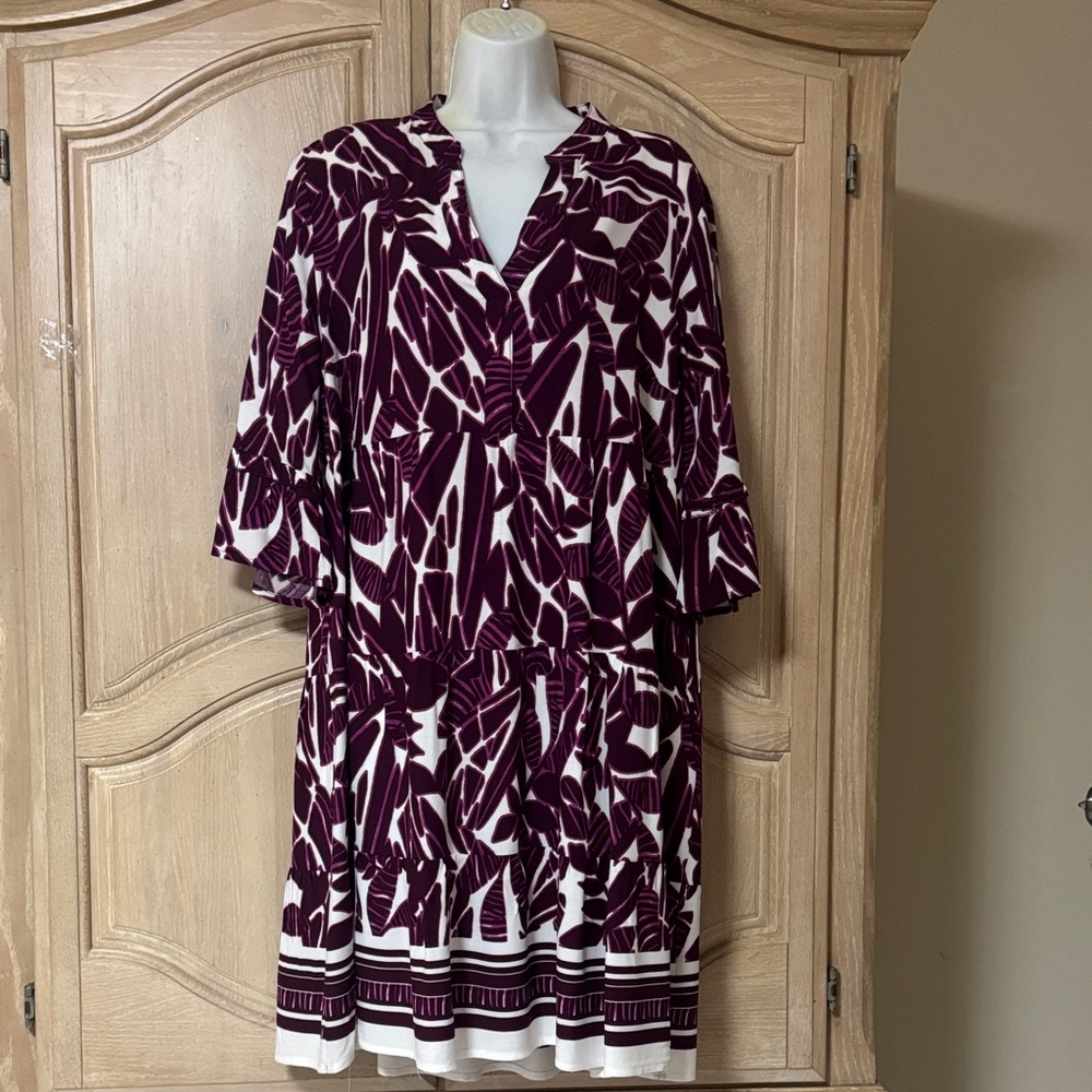 NEW Elegant Purple and White Midi Dress